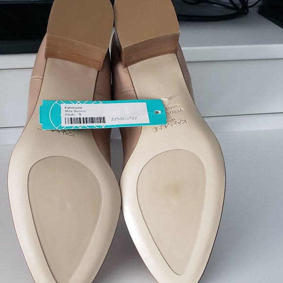 NWOB: Kahmune London Mila Ankle Bootie Size 9 - Picture 5 of 5